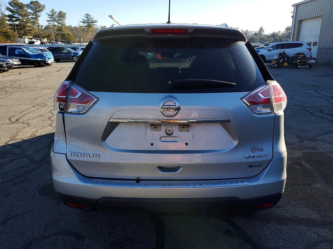 2014 NISSAN ROGUE S photo 6