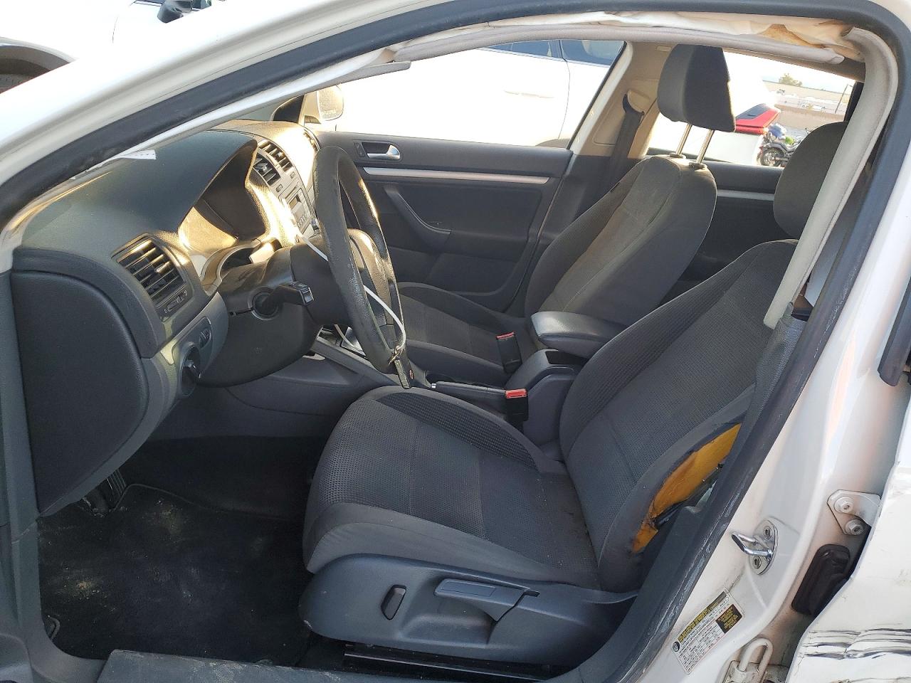 2009 VOLKSWAGEN JETTA S photo 7