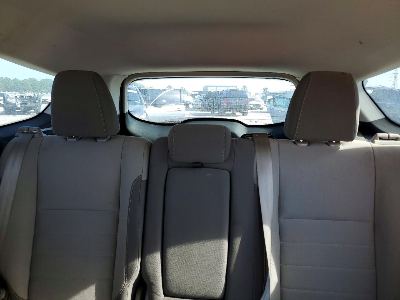 2016 FORD ESCAPE SE photo 10
