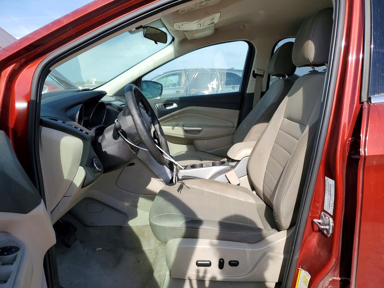 2016 FORD ESCAPE SE photo 7