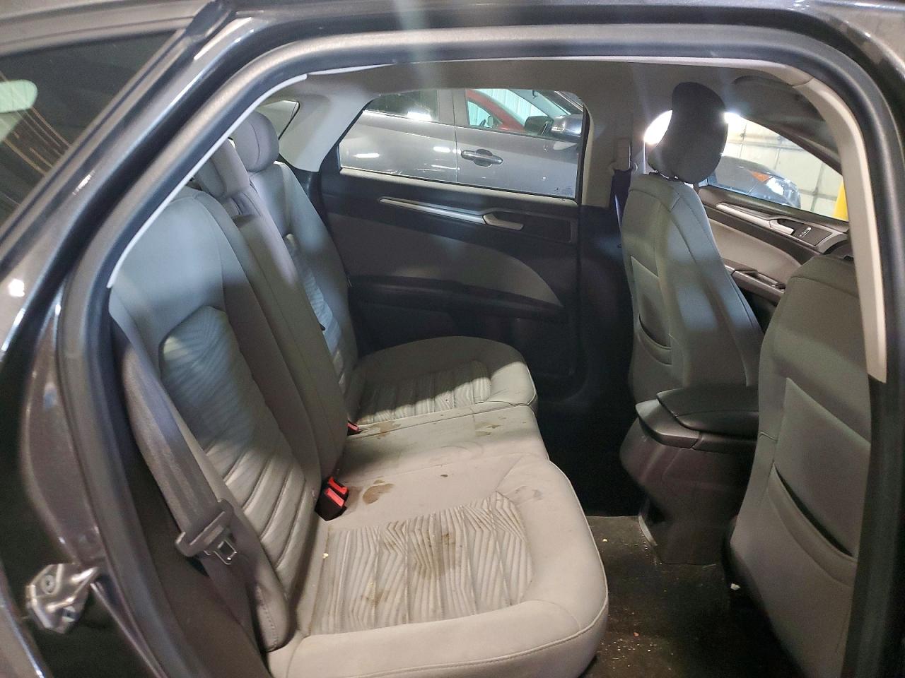 2016 FORD FUSION S photo 10