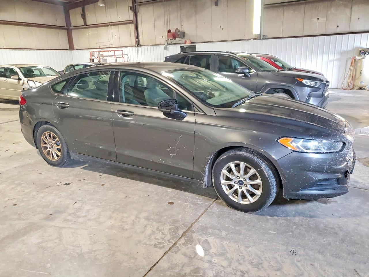 2016 FORD FUSION S photo 4
