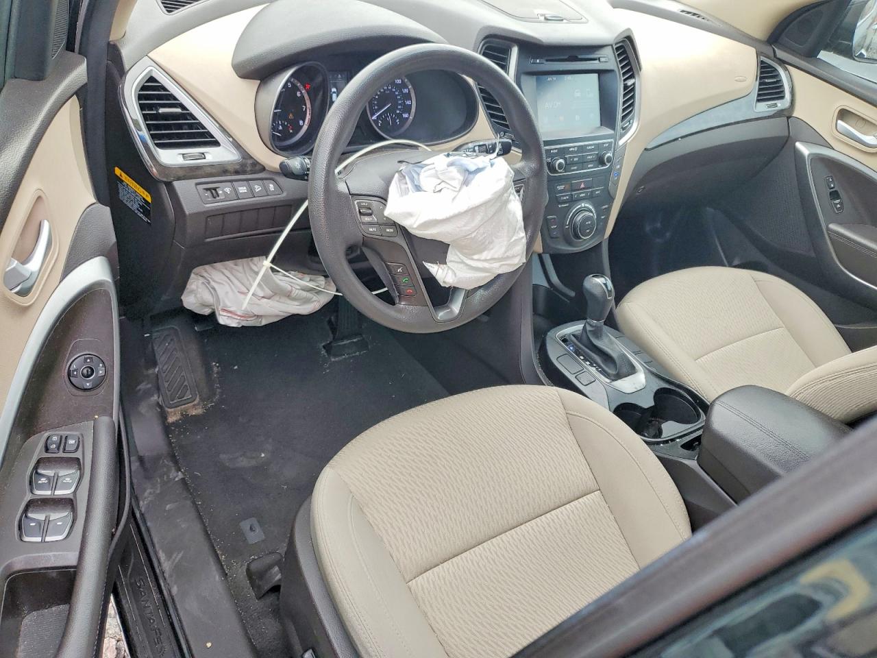 2017 HYUNDAI SANTA FE SPORT photo 8