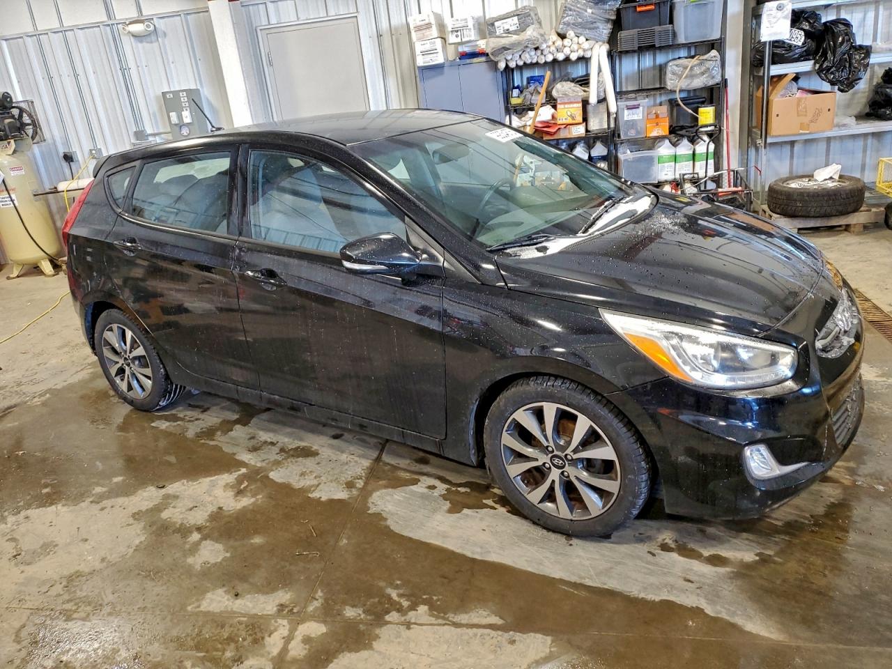 2017 HYUNDAI ACCENT SPORT photo 4