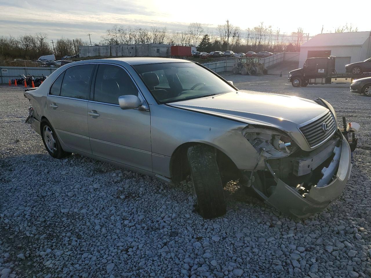 2002 LEXUS LS 430 photo 4