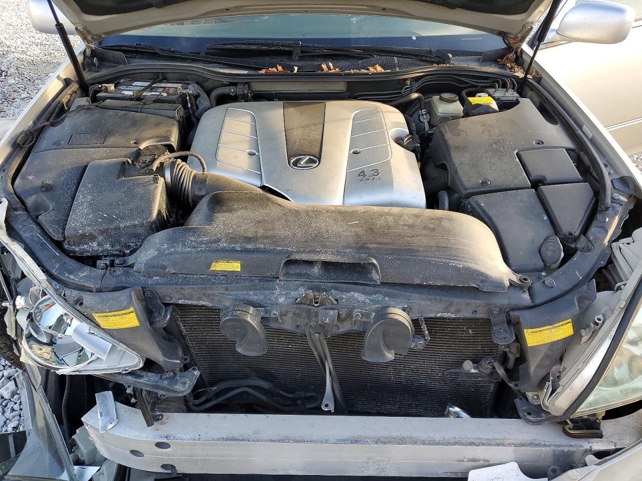 2002 LEXUS LS 430 photo 11