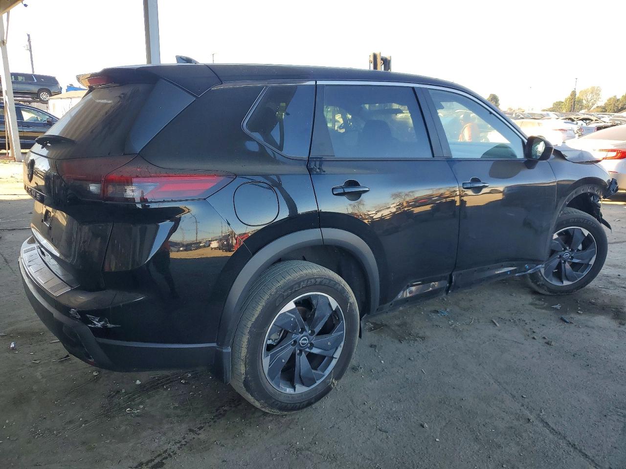 2025 NISSAN ROGUE SV photo 5