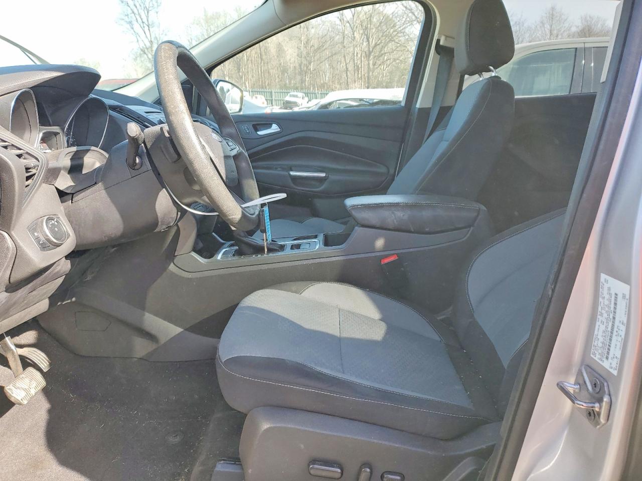 2017 FORD ESCAPE SE photo 7