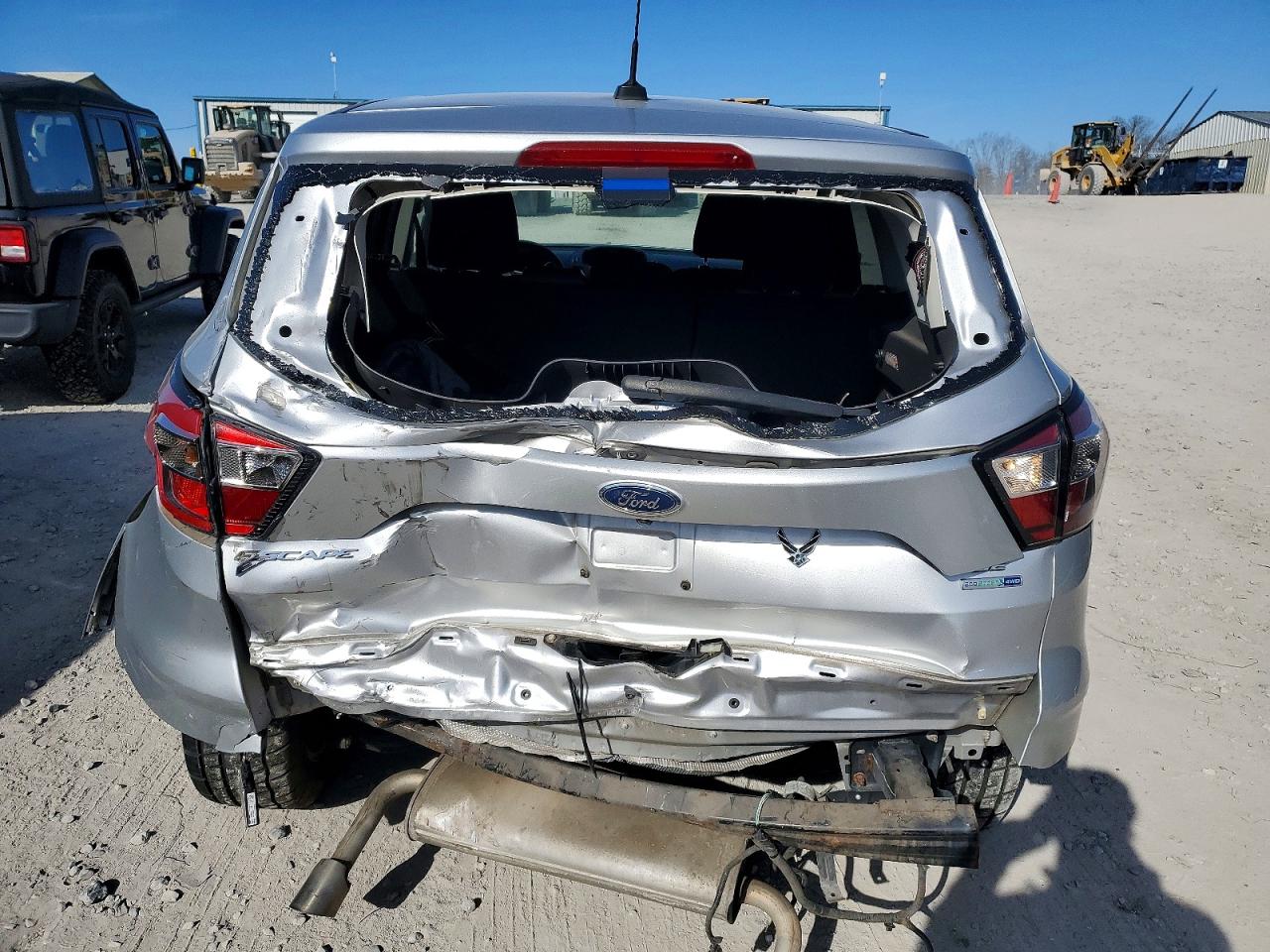 2017 FORD ESCAPE SE photo 6