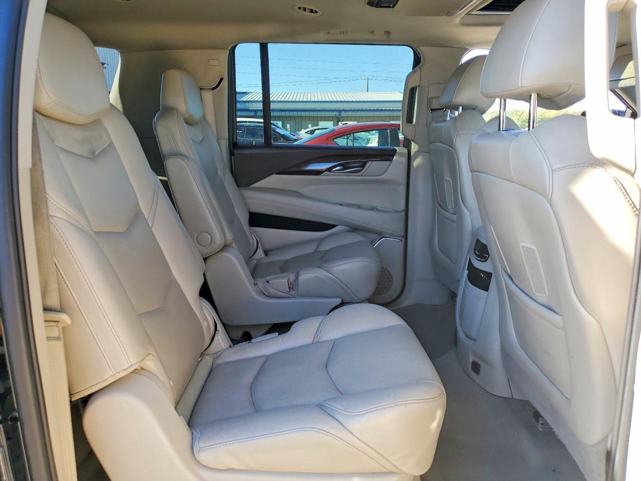 2016 CADILLAC ESCALADE ESV PREMIUM photo 21