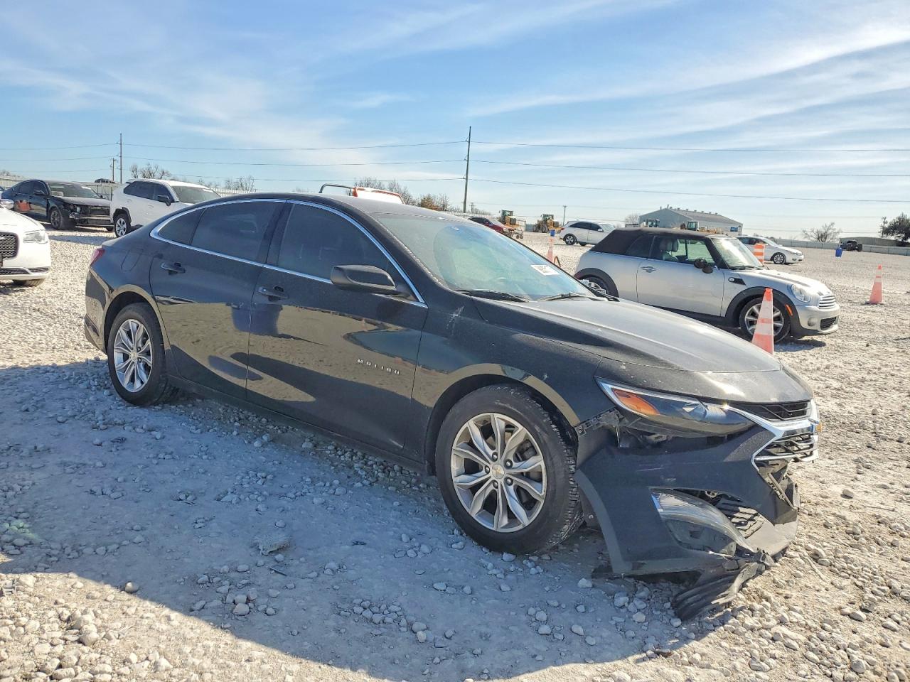 2020 CHEVROLET MALIBU LT photo 4