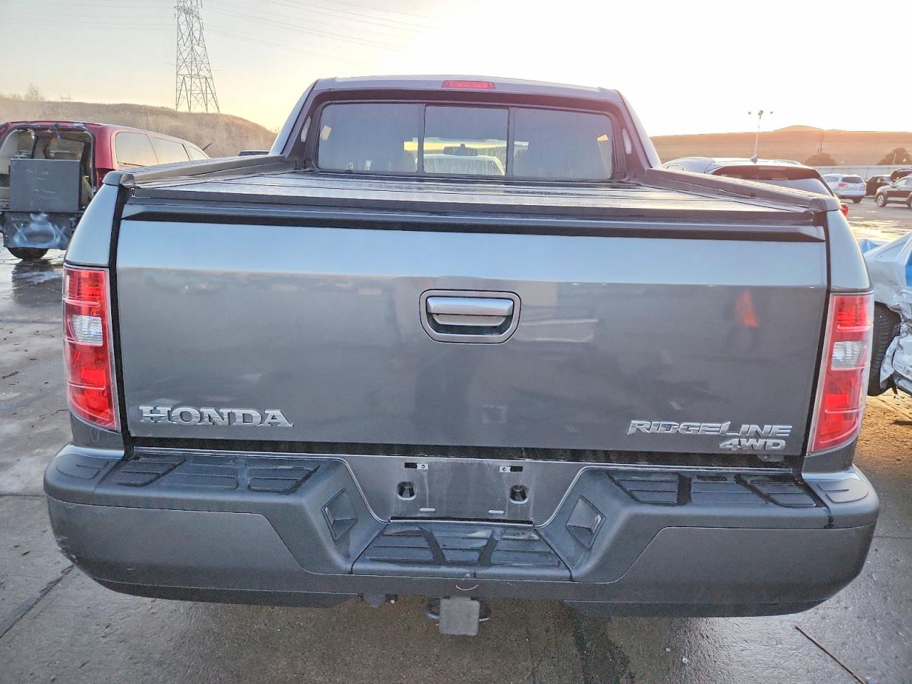 2011 HONDA RIDGELINE RTS photo 6