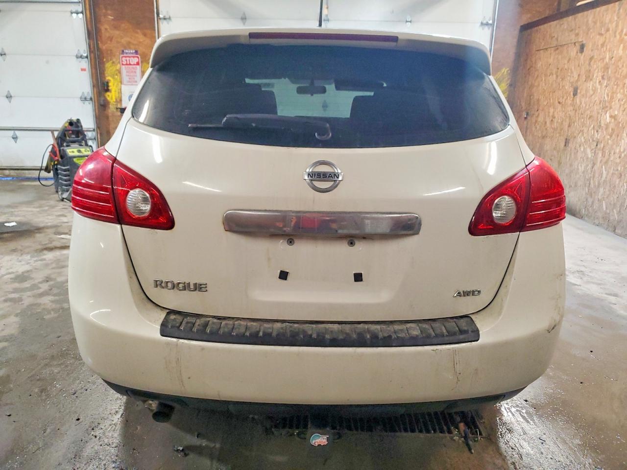 2013 NISSAN ROGUE S photo 6