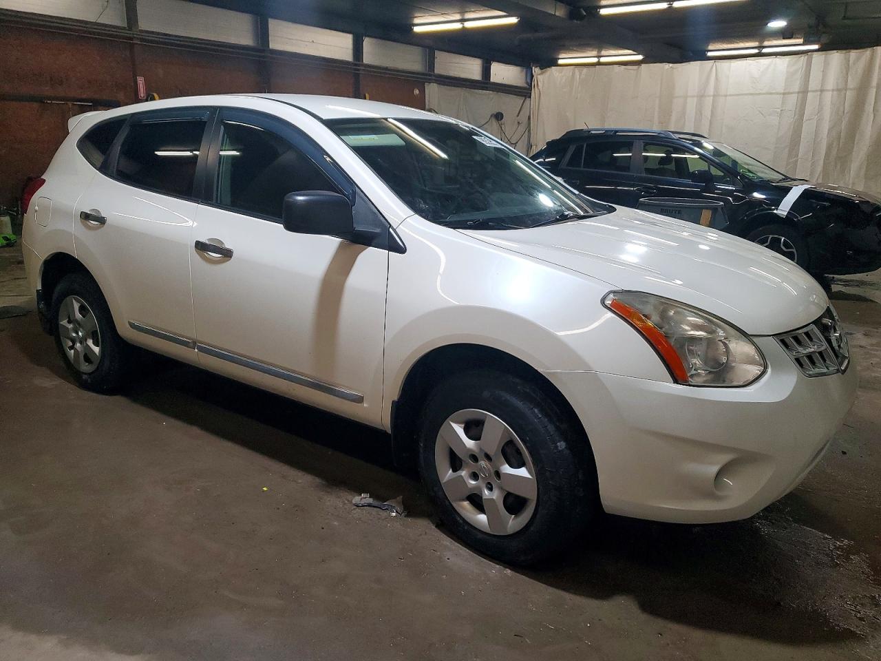2013 NISSAN ROGUE S photo 4