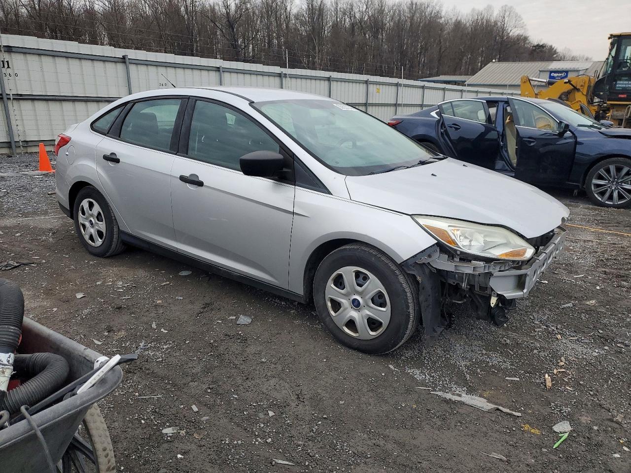 2013 FORD FOCUS S photo 4