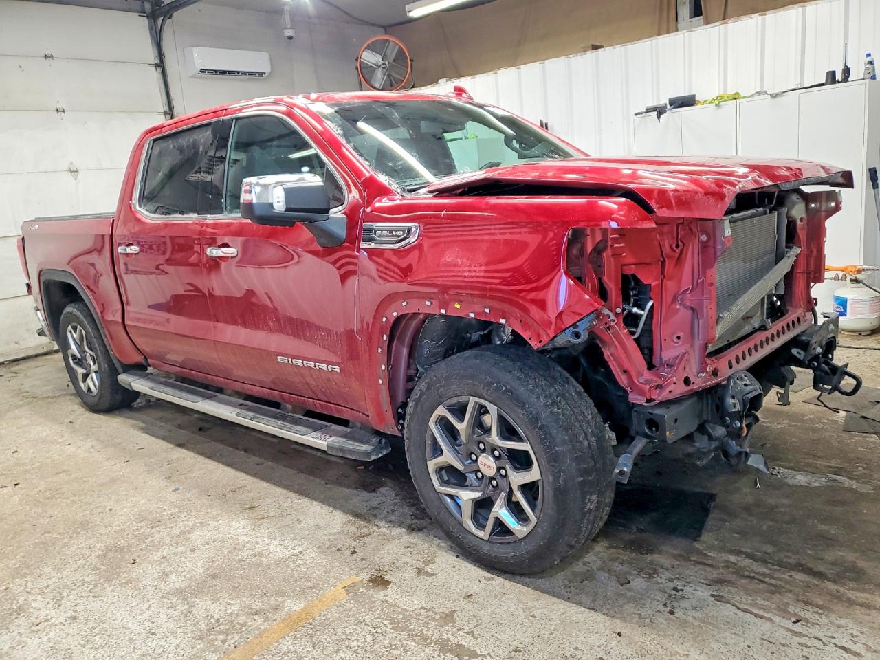 2025 GMC SIERRA K1500 SLT photo 10