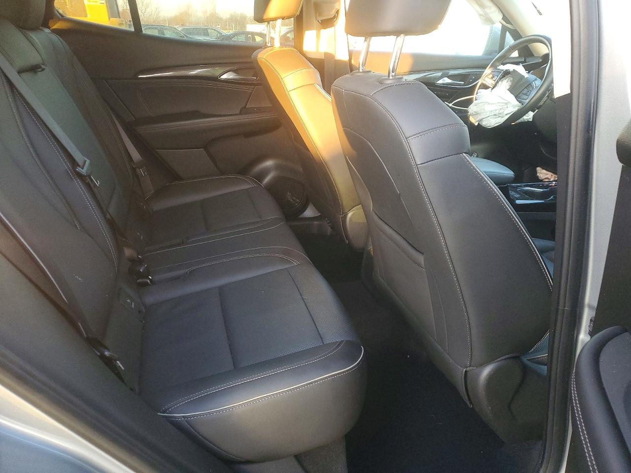 2023 BUICK ENVISION ESSENCE photo 11