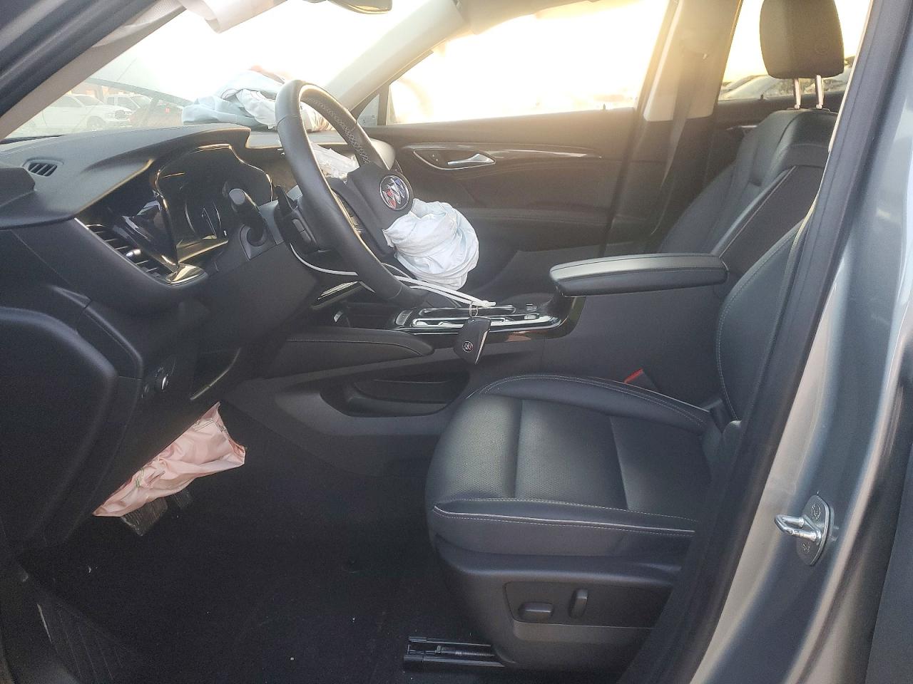 2023 BUICK ENVISION ESSENCE photo 7