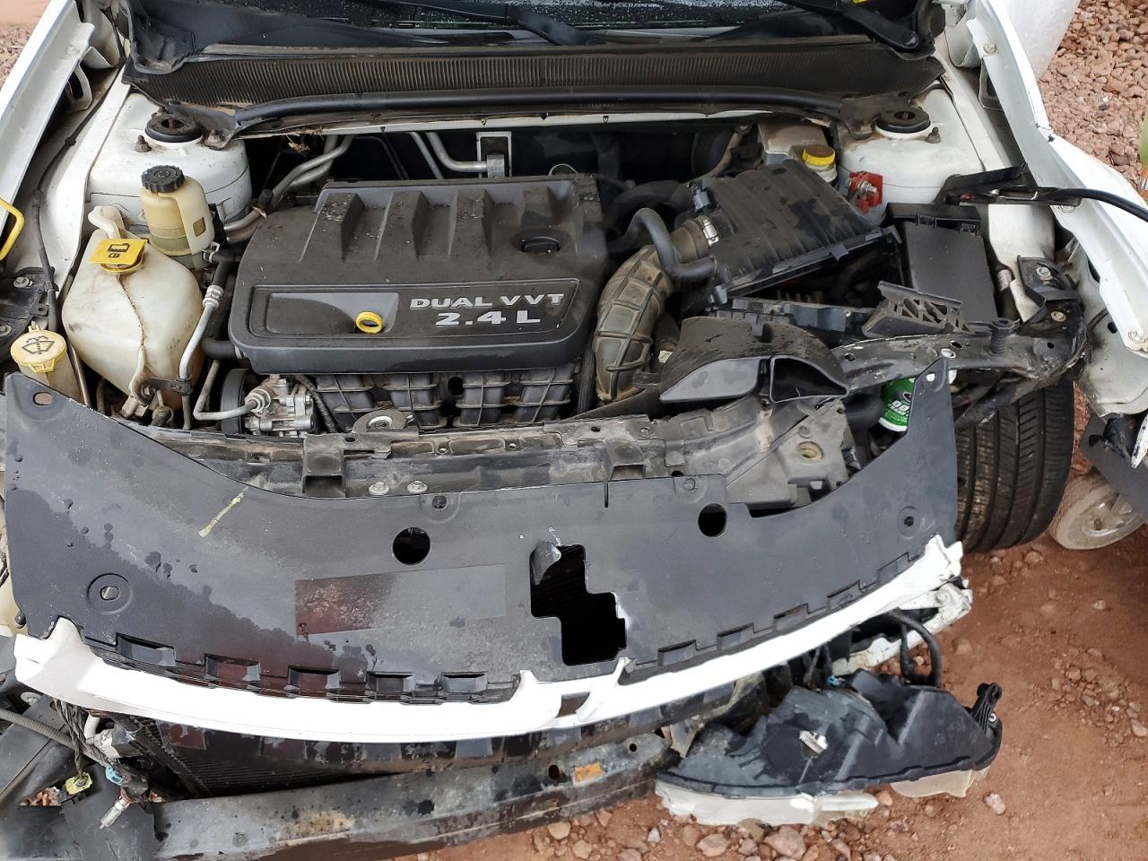 2013 DODGE AVENGER SXT photo 11