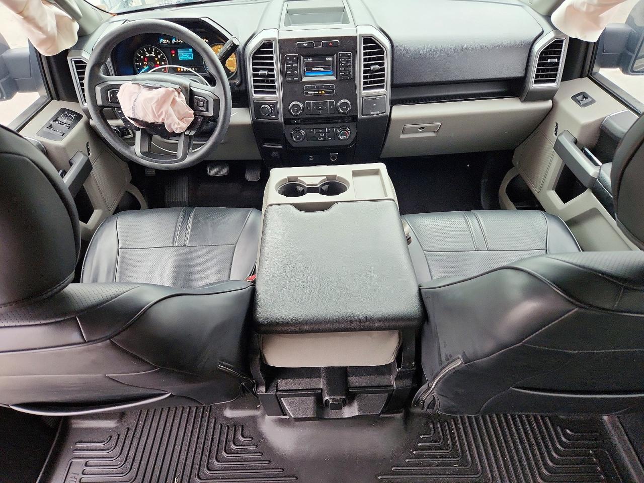 2017 FORD F150 SUPERCREW photo 8