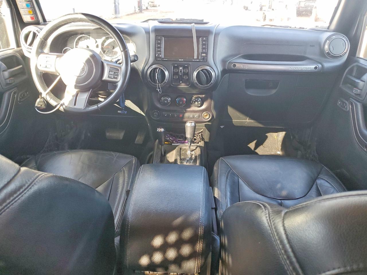2018 JEEP WRANGLER UNLIMITED SAHARA photo 8