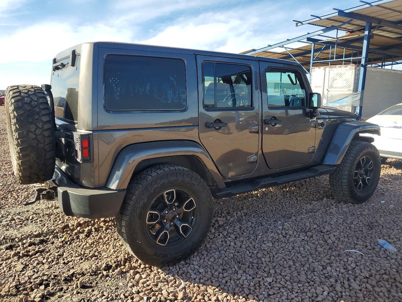 2018 JEEP WRANGLER UNLIMITED SAHARA photo 3