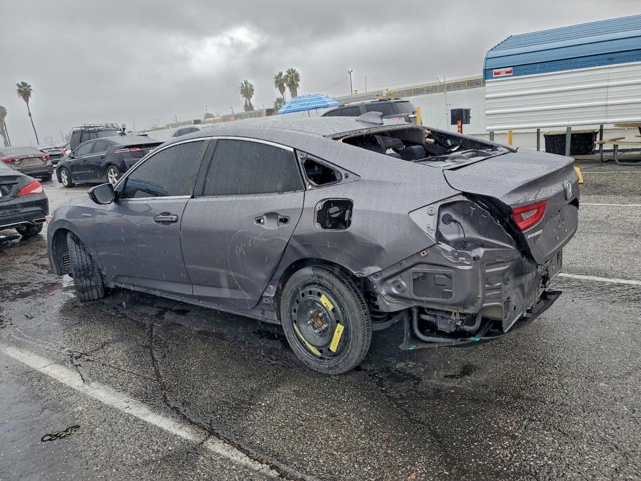 2019 HONDA INSIGHT LX photo 2