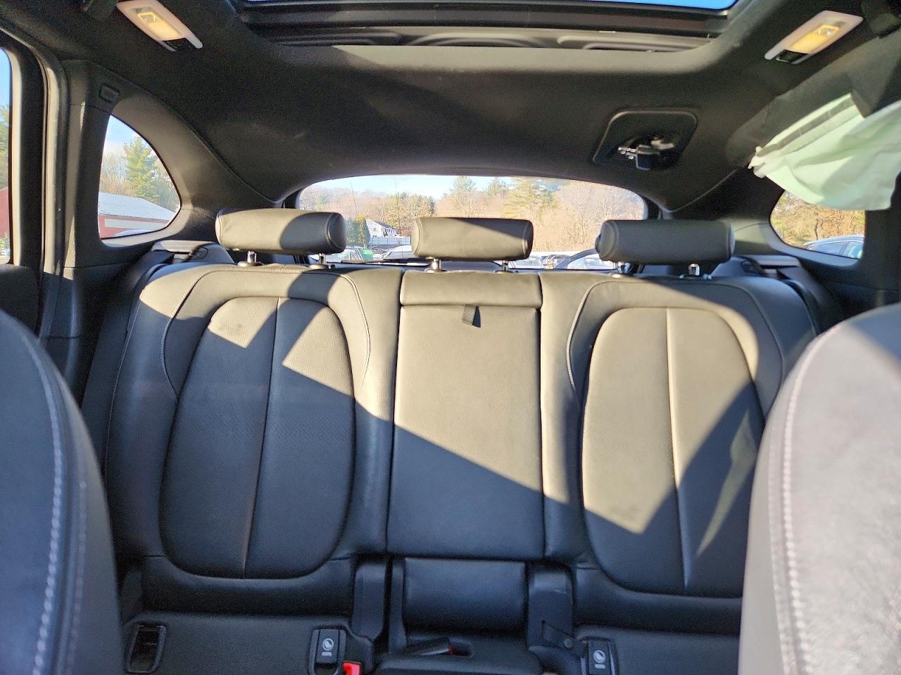 2016 BMW X1 XDRIVE28I photo 10