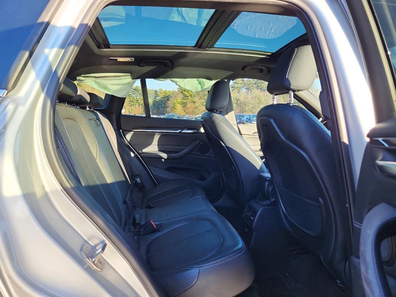 2016 BMW X1 XDRIVE28I photo 11
