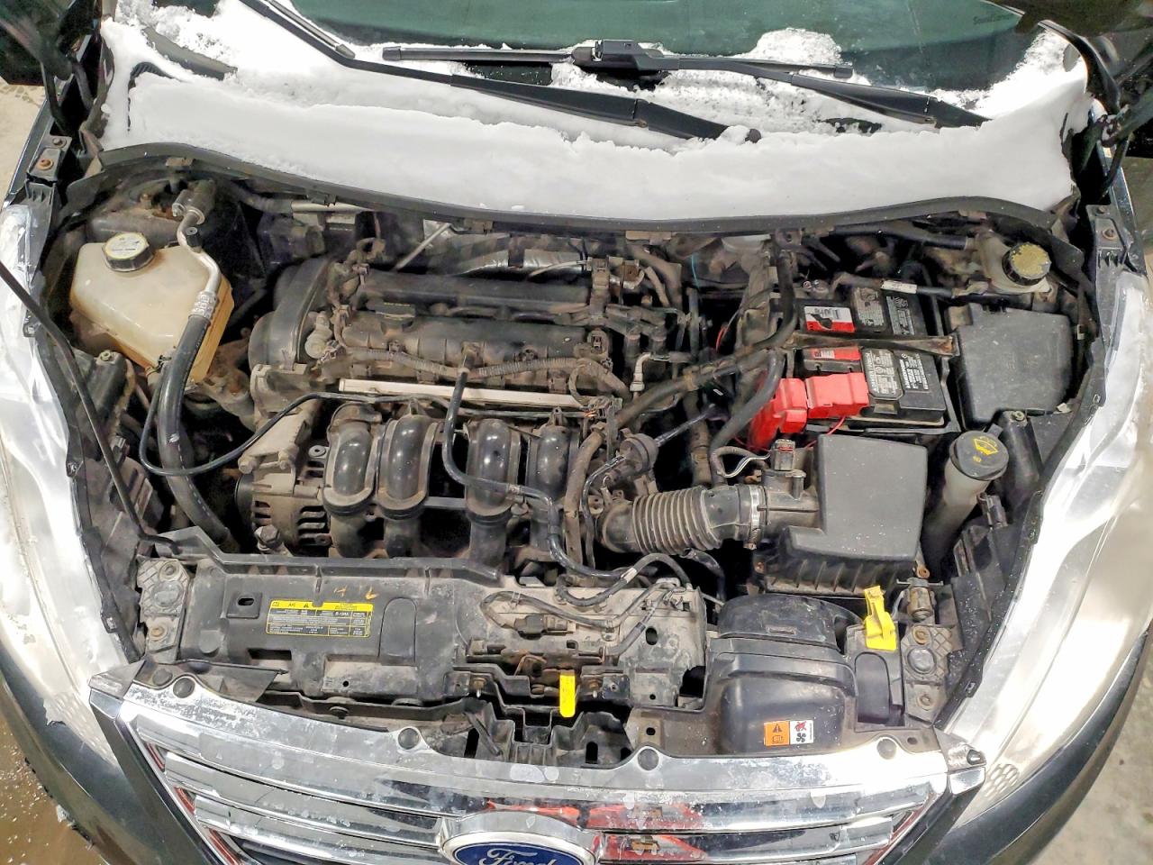 2011 FORD FIESTA SE photo 11