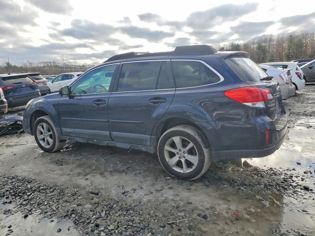 2014 SUBARU OUTBACK 2.5I PREMIUM photo 2