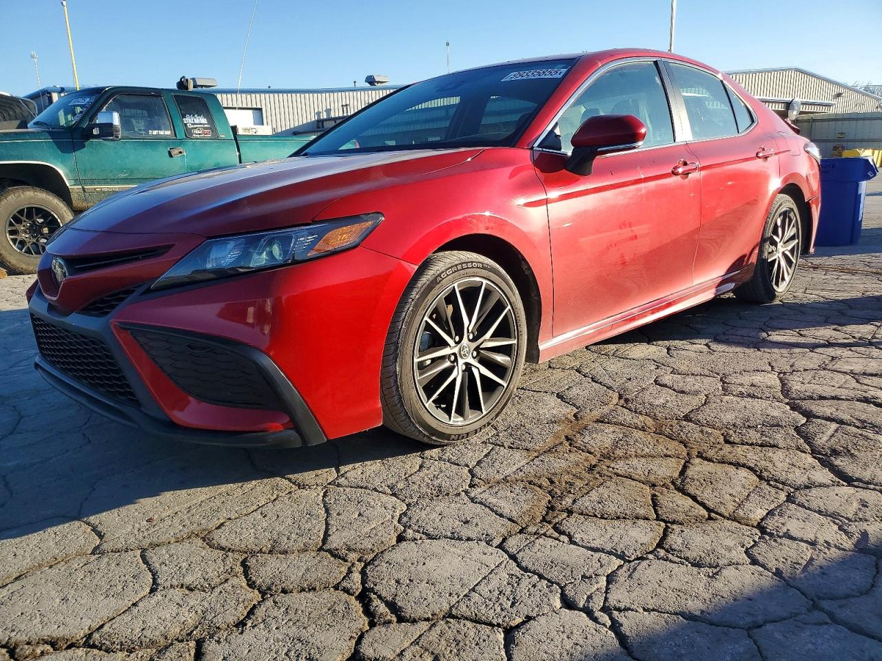 2023 TOYOTA CAMRY