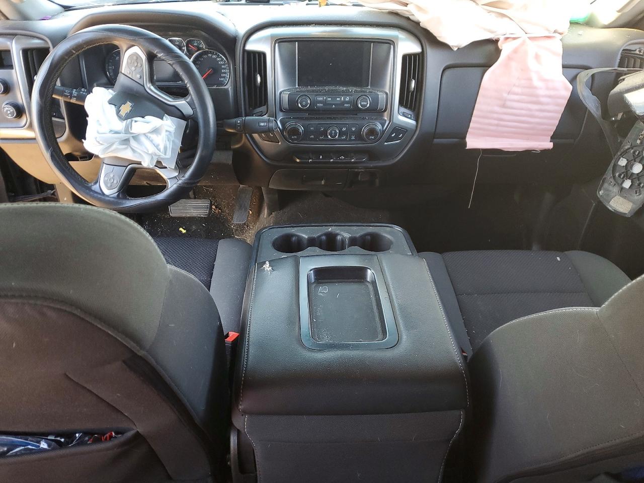 2018 CHEVROLET SILVERADO K1500 LT photo 8