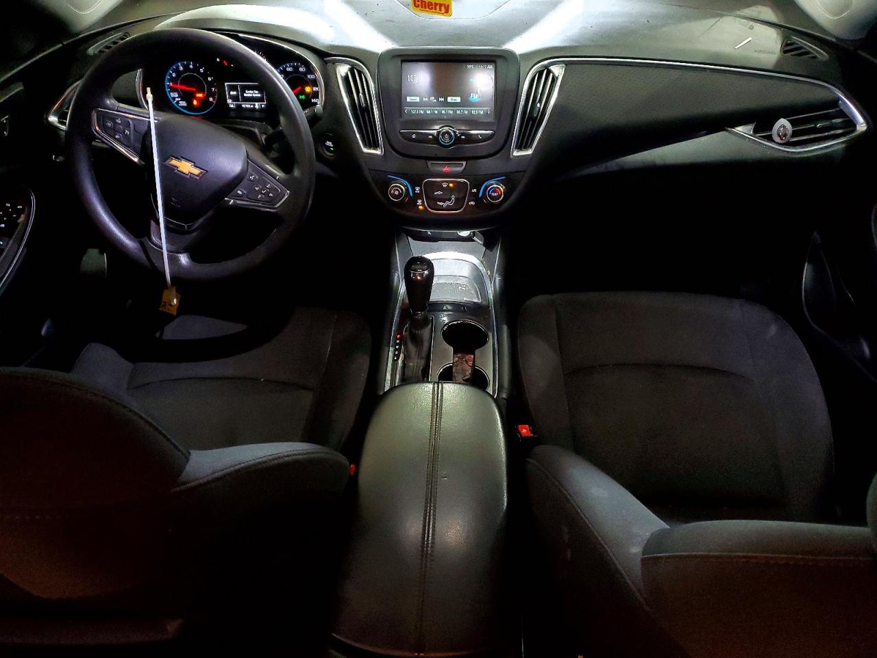 2018 CHEVROLET MALIBU LT photo 8