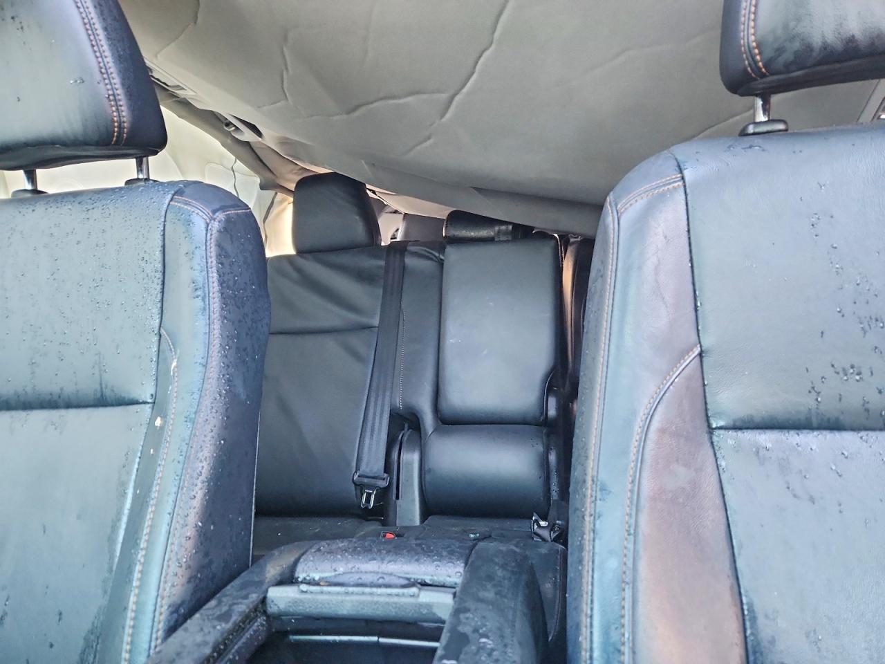 2017 TOYOTA HIGHLANDER XLE photo 10