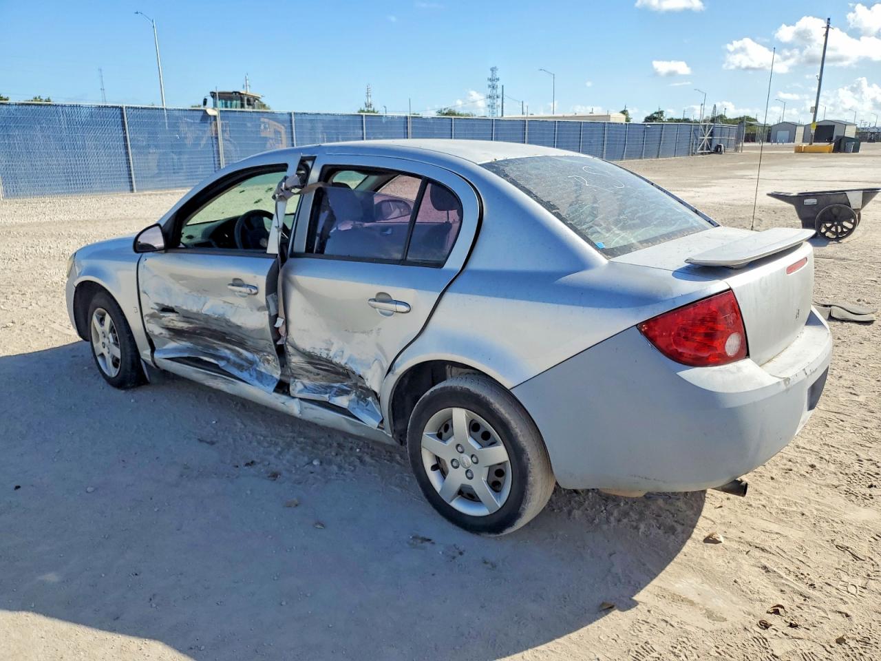 2006 CHEVROLET COBALT LS photo 2