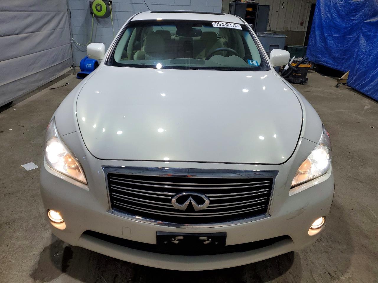 2013 INFINITI M37 photo 5