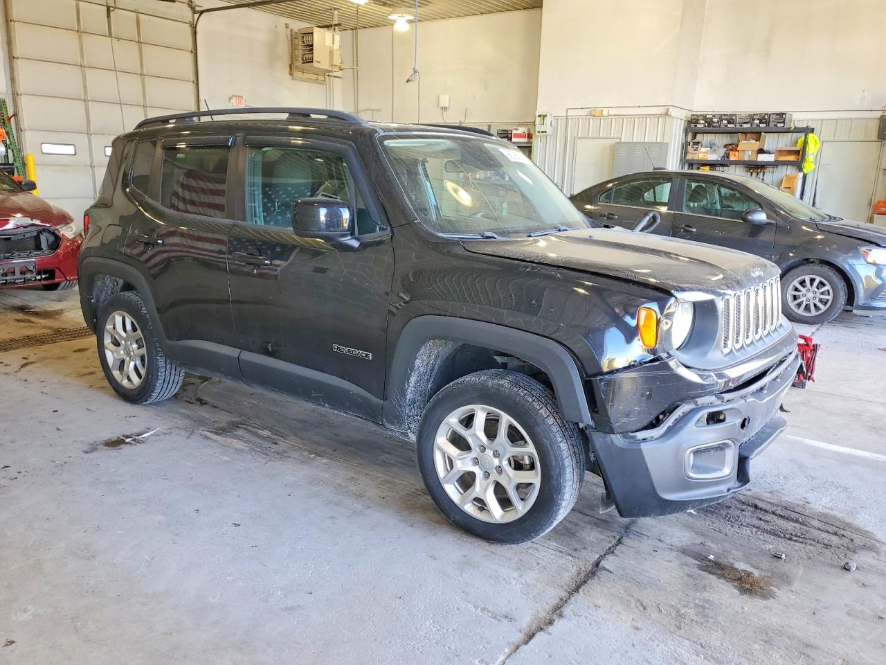 2015 JEEP RENEGADE LATITUDE photo 4