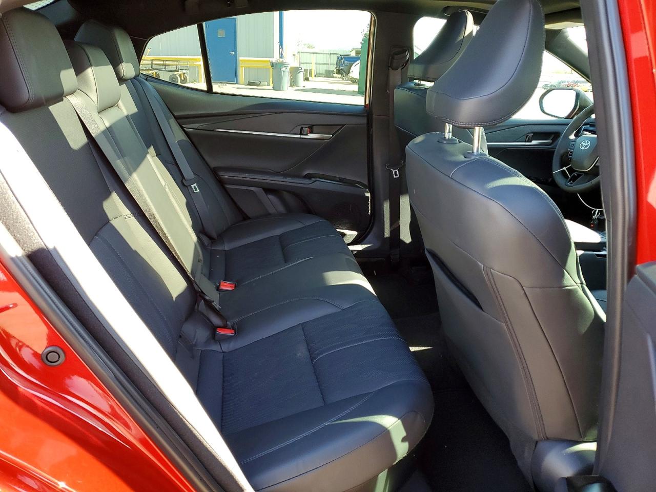 2025 TOYOTA CAMRY XSE photo 10