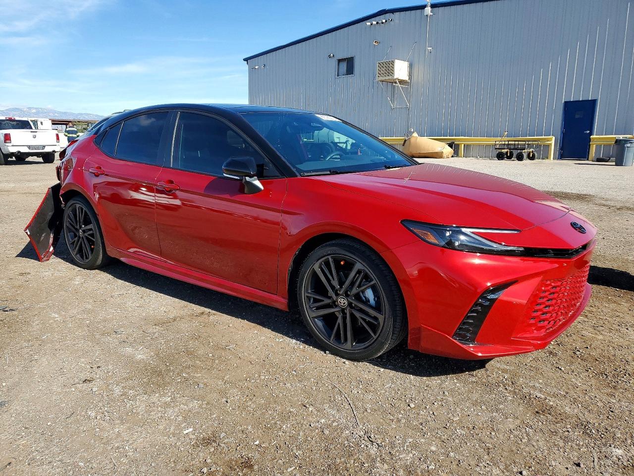 2025 TOYOTA CAMRY XSE photo 4