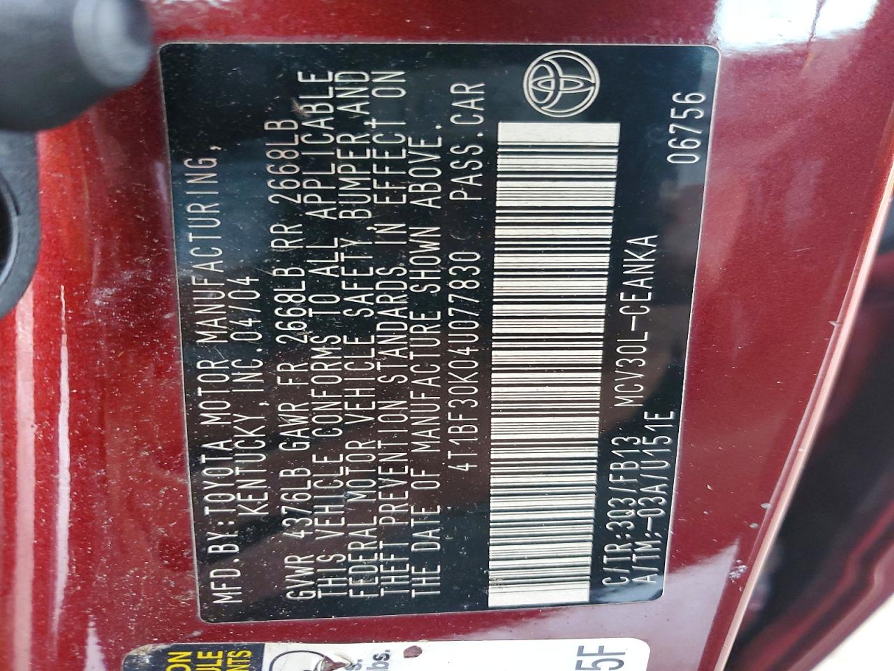 2004 TOYOTA CAMRY LE photo 23
