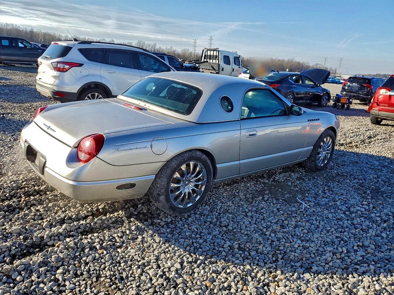 2004 FORD THUNDERBIRD photo 3