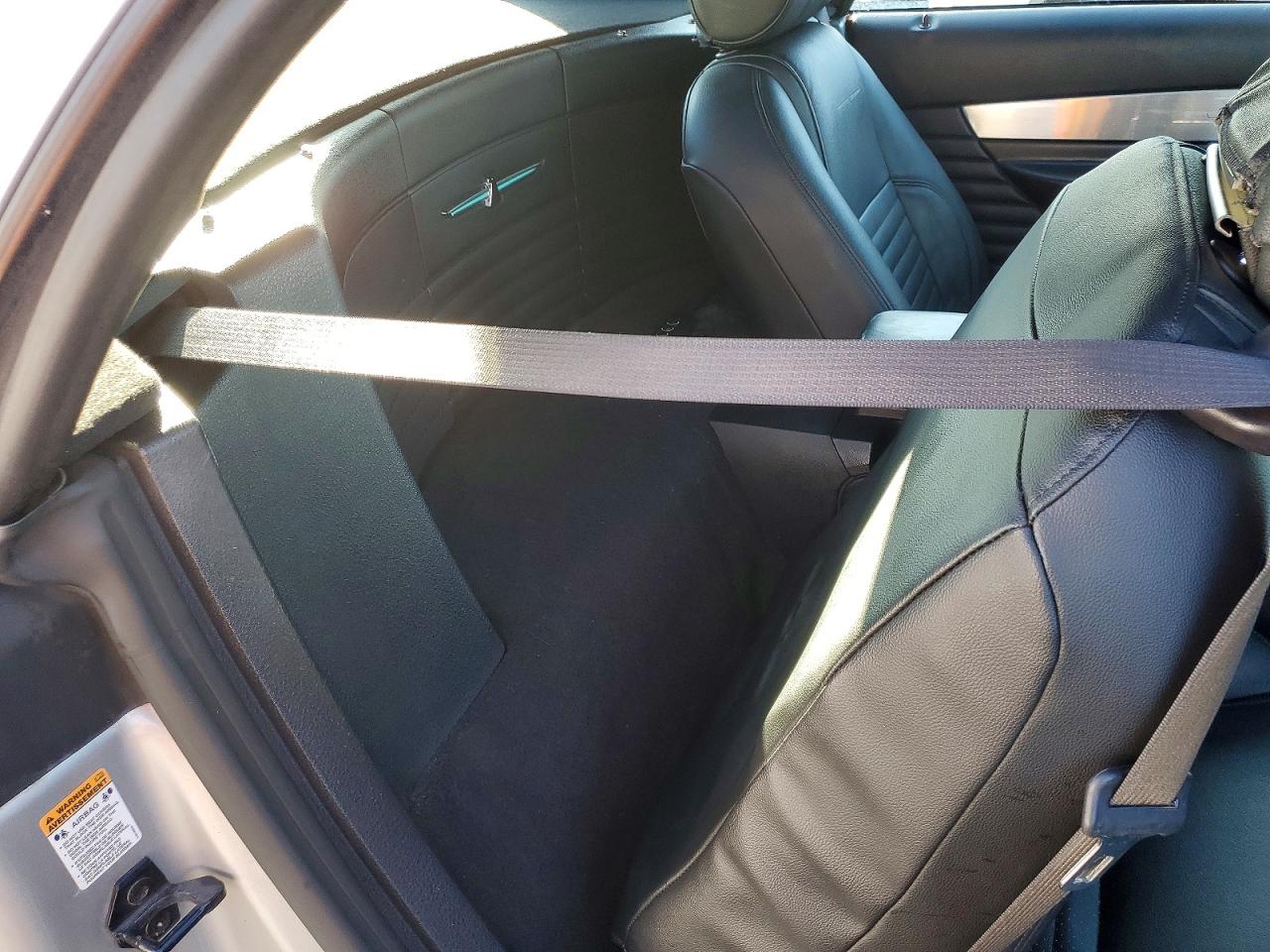 2004 FORD THUNDERBIRD photo 10