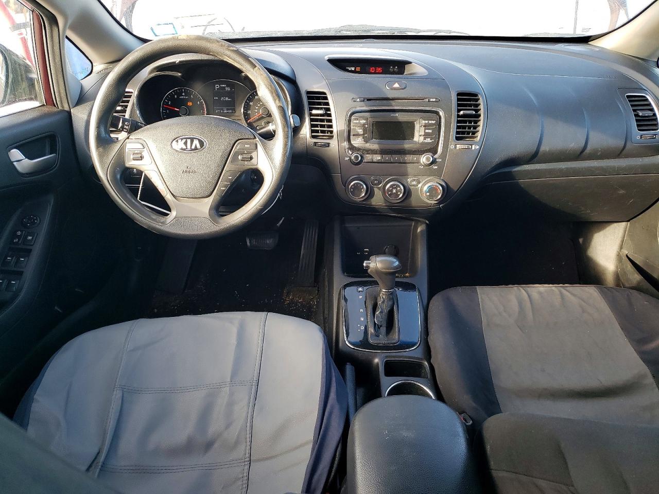 2017 KIA FORTE photo 8