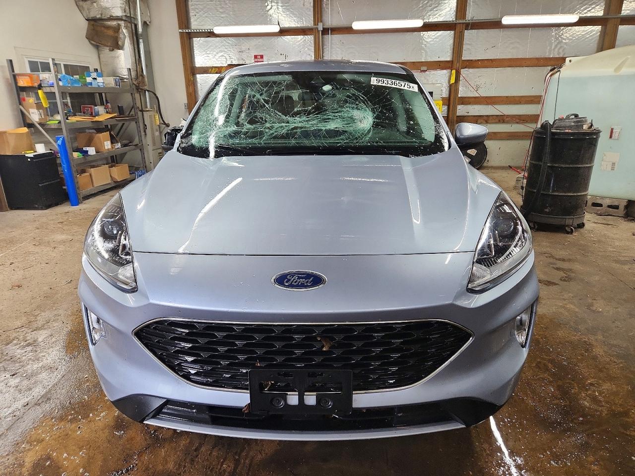 2022 FORD ESCAPE SEL photo 9