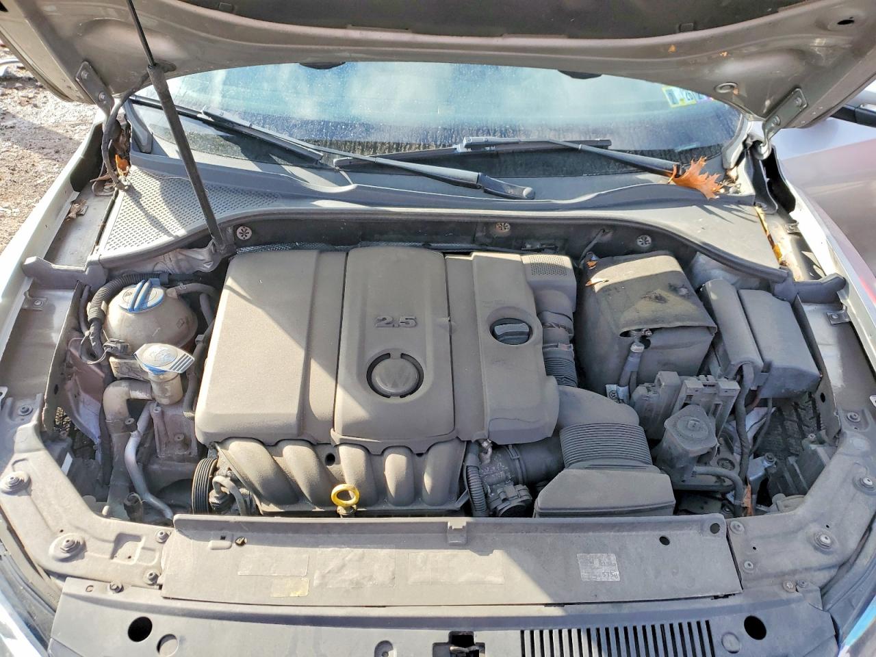 2014 VOLKSWAGEN PASSAT SE photo 11
