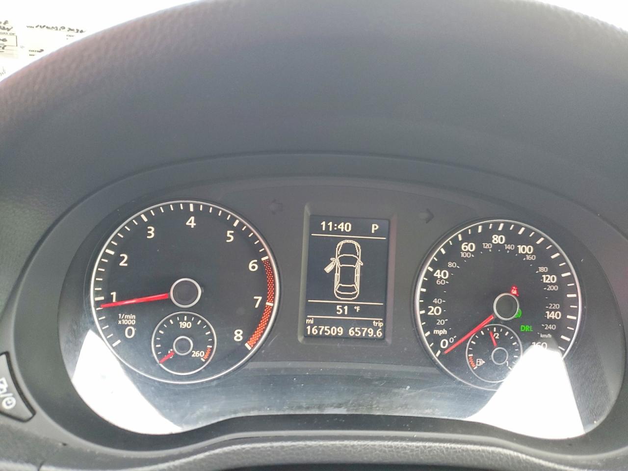 2014 VOLKSWAGEN PASSAT SE photo 9