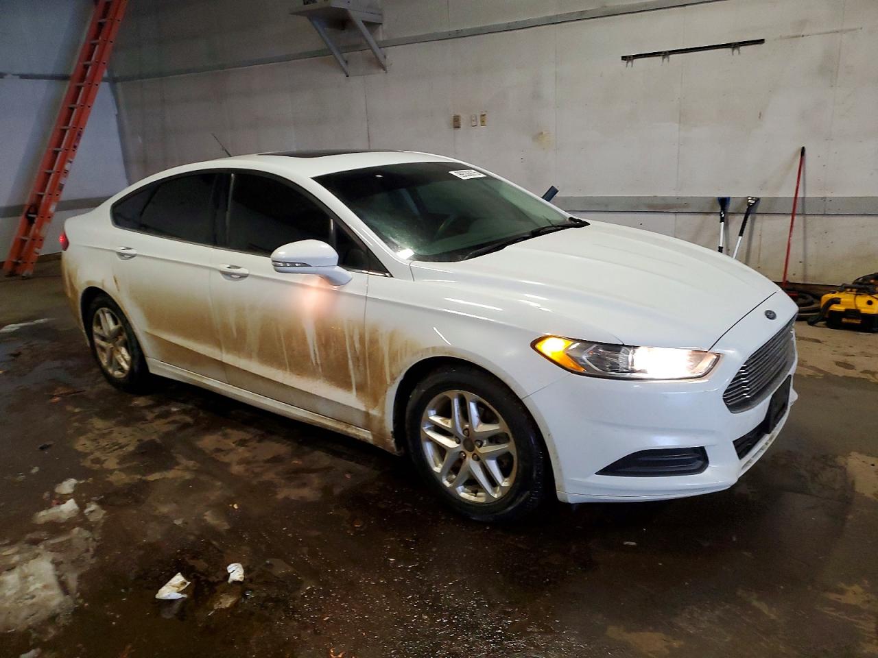 2015 FORD FUSION SE photo 4