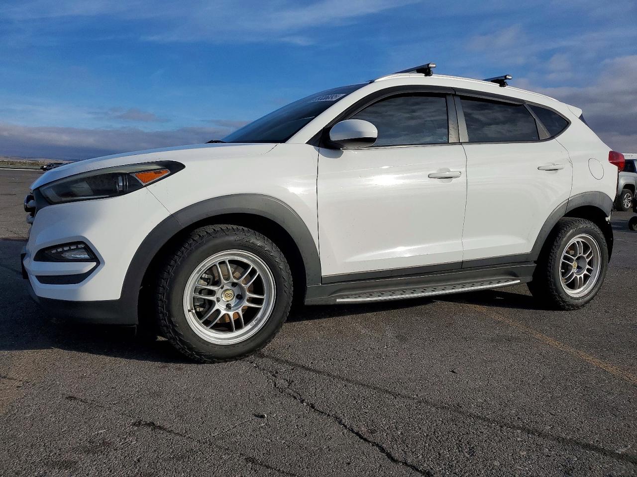 2016 HYUNDAI TUCSON
