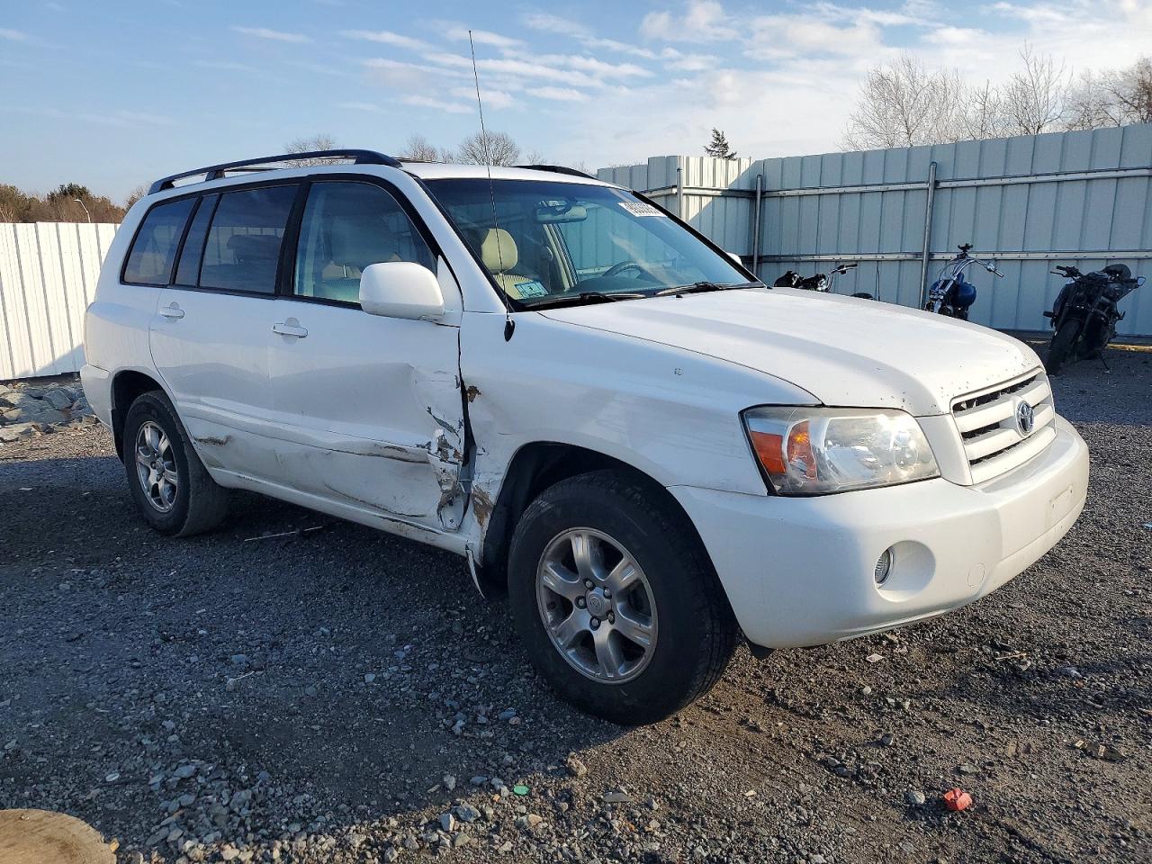 2006 TOYOTA HIGHLANDER BASE photo 4